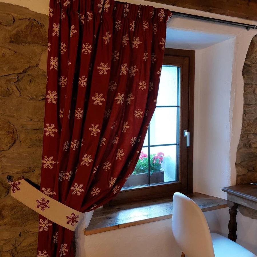 Bed and Breakfast Beb Luca76 à Avise Extérieur photo