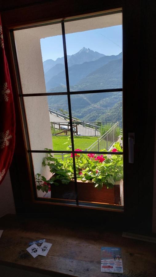 Bed and Breakfast Beb Luca76 à Avise Extérieur photo